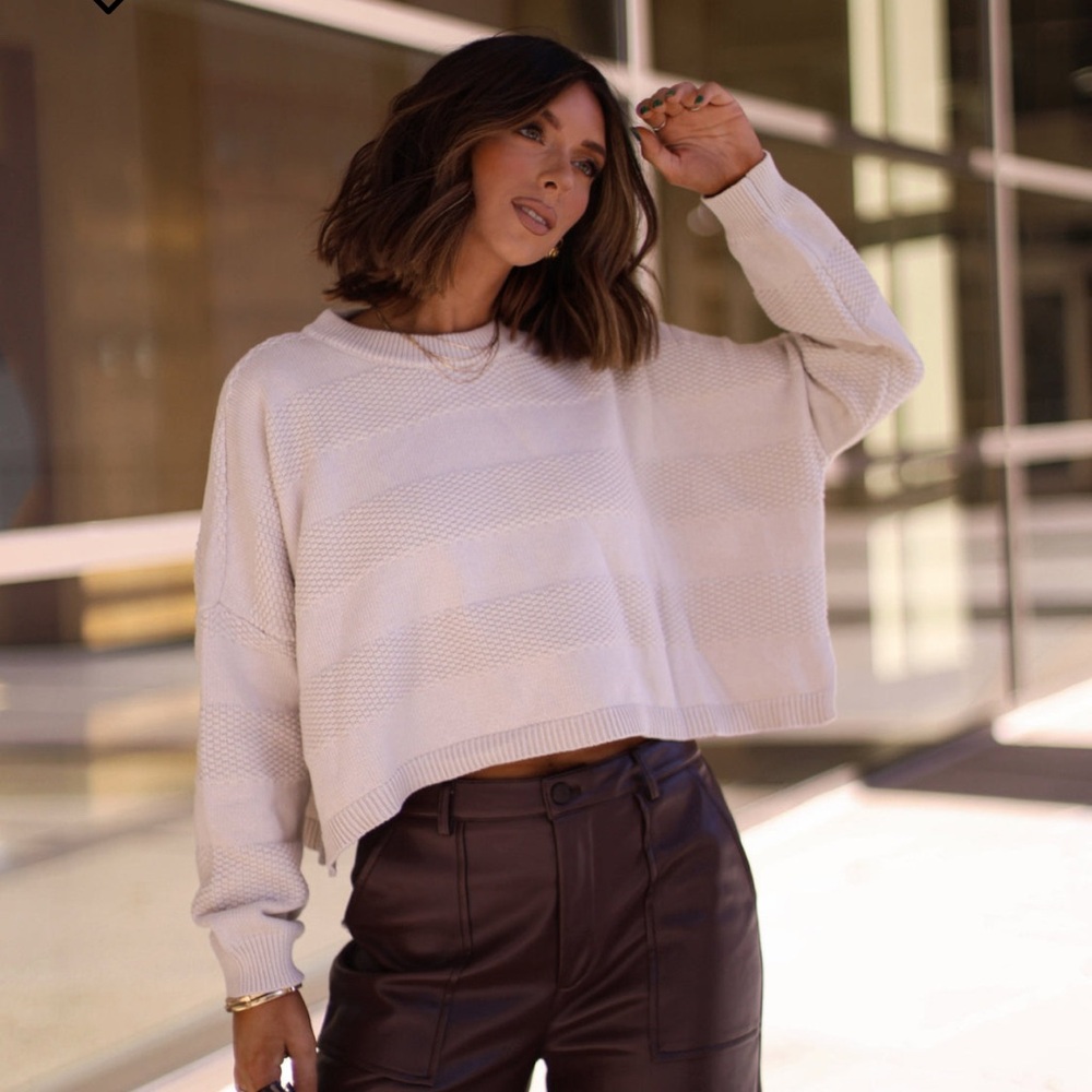 Lane 201 pullover